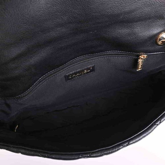 Chanel Lambskin Chain Shoulder Bag Black - Picture 6 of 9